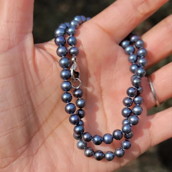 Amazing high-grade natural genuine black pearl 925 sterling silver necklace